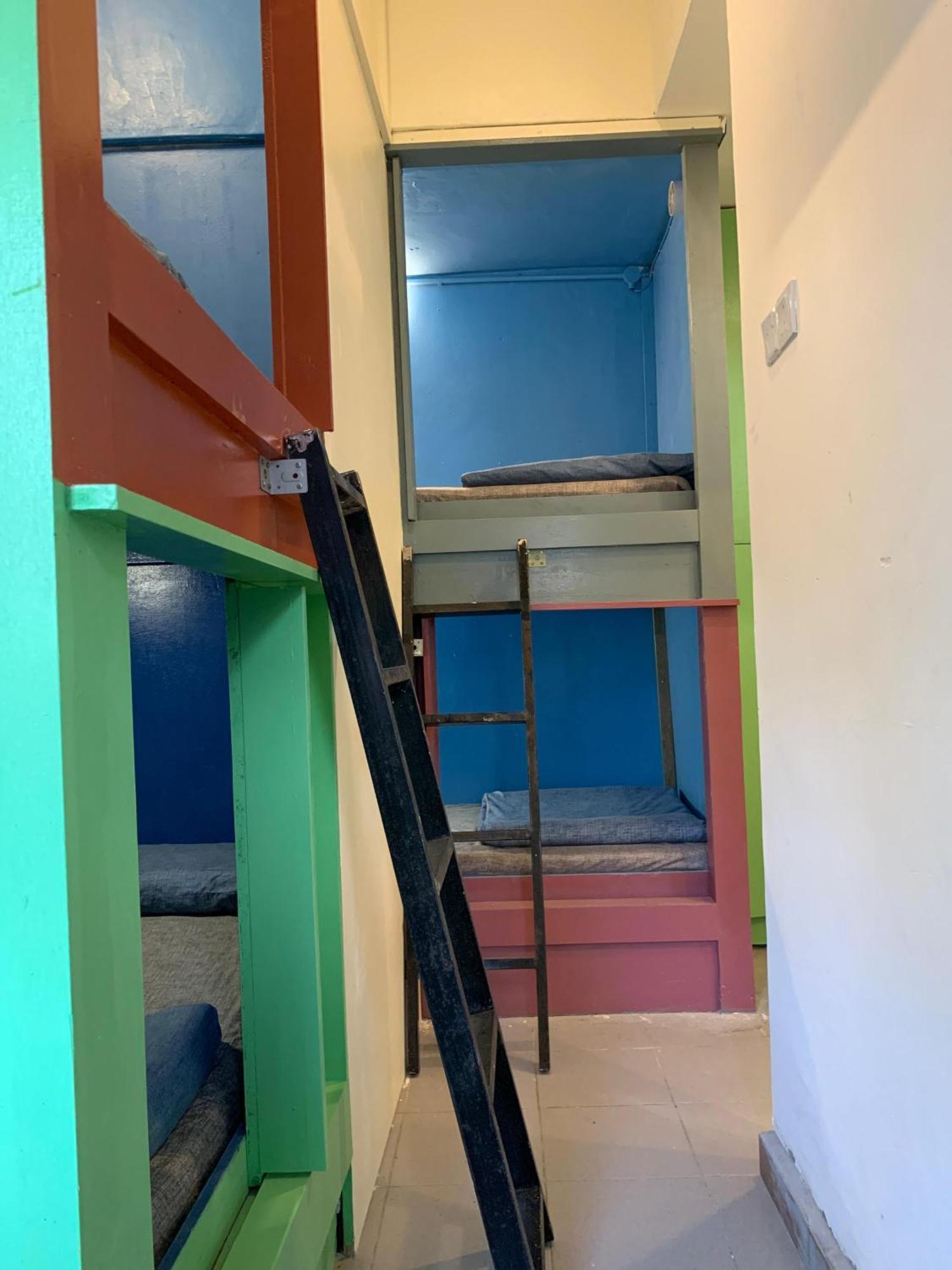 Bestow Capsule Hostel Kuala Lumpur Zewnętrze zdjęcie